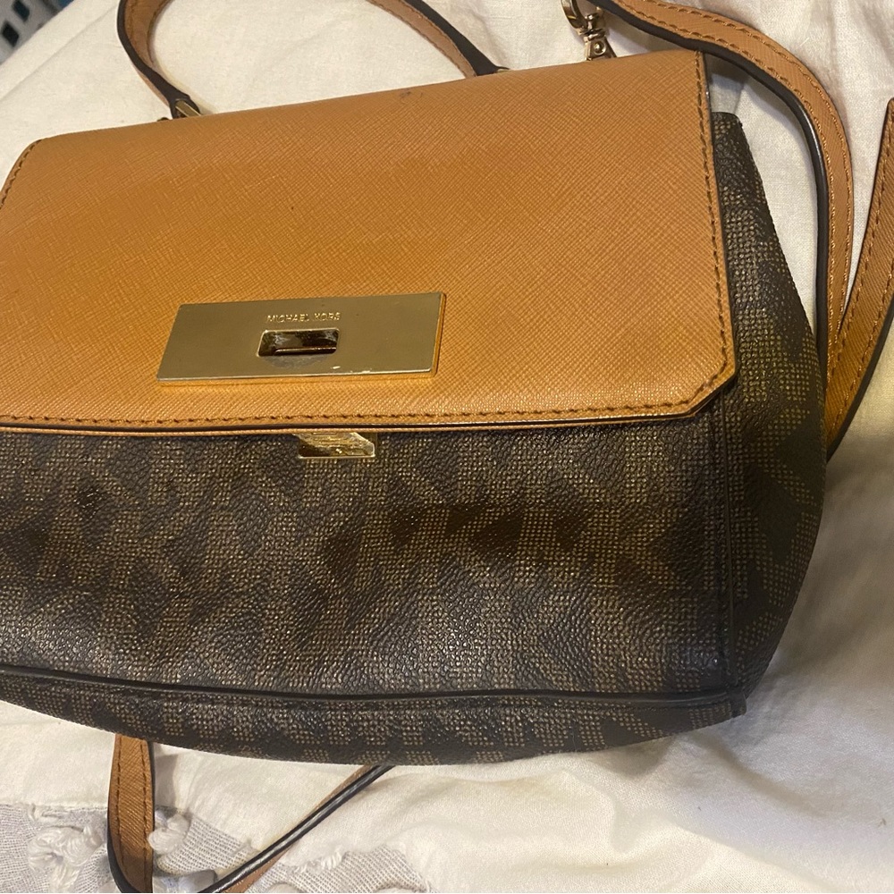 Michael Kors small logo bag